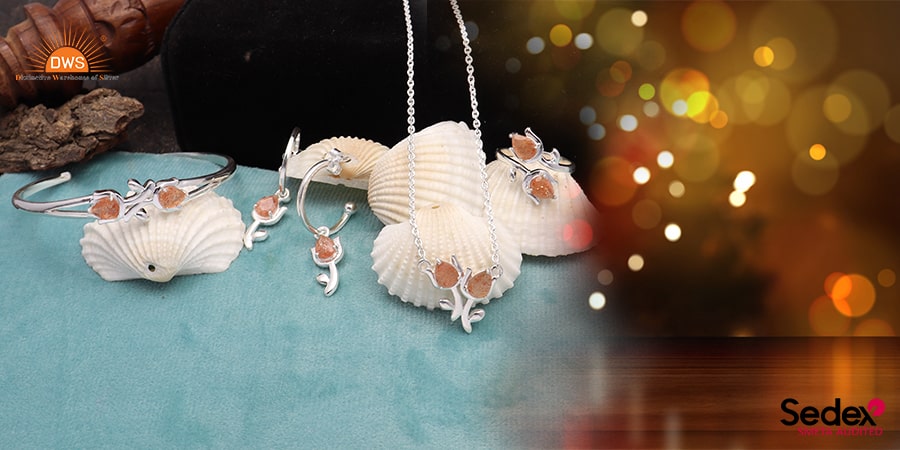Tulip Flower Jewelry is The Right Jewelry Collection for Diwali